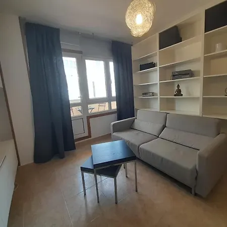 Enviveiro A Pie De Playa De Covas Ii * Viveiro