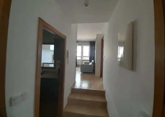 Enviveiro A Pie De Playa De Covas Ii Viveiro